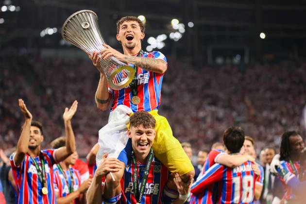 UEFA Conference League final: Crystal Palace FC Vs Rayo Vallecano Yeremy Pino and Jorgen Strand Larsen celebrate a win during the UEFA Conference League Final 2026 match between Crystal Palace FC and Rayo Vallecano at Football Arena Leipzig. Copyright: xMikolajxBarbanellx