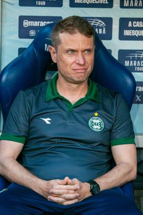 RECORD DATE NOT STATED Flamengo and Coritiba, for the 18th round of the Brazilian championship. Rio de Janeiro (RJ) 05 30 2026 - Flamengo Coritiba Brasilerao Maracana - Coritiba coach, Fernando Seabra, at the match between Flamengo and Coritiba, for the 18th round of the Brazilian championship, on the afternoon of this Saturday (30), at the Maracana stadium, in Rio de Janeiro.(Foto: Lucas Simonin Gomes Thenews2 imago images) SPO Copyright: xLucasxSimoninxGomesx