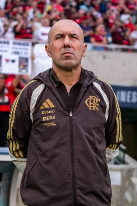RECORD DATE NOT STATED Flamengo and Coritiba, for the 18th round of the Brazilian championship. Rio de Janeiro (RJ) 05 30 2026 - Flamengo Coritiba Brasilerao Maracana - Flamengo coach, Leonardo Jardim, at the match between Flamengo and Coritiba, for the 18th round of the Brazilian championship, on the afternoon of this Saturday (30), at the Maracana stadium, in Rio de Janeiro.(Foto: Lucas Simonin Gomes Thenews2 imago images) SPO Copyright: xLucasxSimoninxGomesx