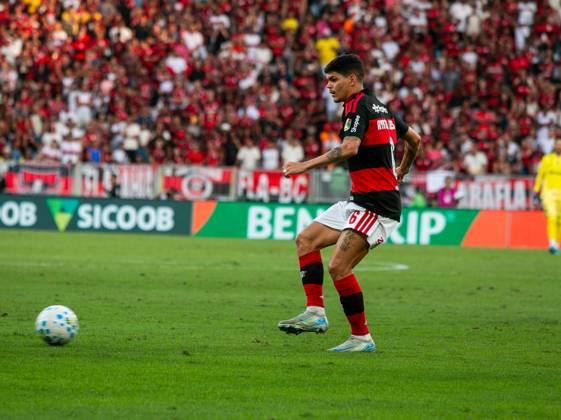 RECORD DATE NOT STATED Flamengo and Coritiba, for the 18th round of the Brazilian championship. Rio de Janeiro (RJ) 05 30 2026 - Flamengo Coritiba Brasilerao Maracana - Match between Flamengo and Coritiba, for the 18th round of the Brazilian championship, on the afternoon of this Saturday (30), at the Maracana stadium, in Rio de Janeiro.(Foto: Lucas Simonin Gomes Thenews2 imago images) SPO Copyright: xLucasxSimoninxGomesx