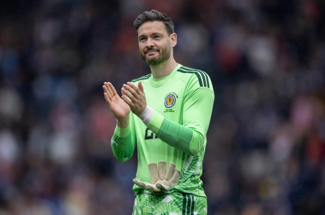 Scotland v Curacao - International Friendly, LÃ¤nderspiel, Nationalmannschaft GLASGOW, SCOTLAND - MAY 30: Scotland goalkeeper Craig Gordon acknowledges the fans after the international friendly match between Scotland and Curacao at Hampden Park on May 30, 2026 in Glasgow, United Kingdom. Craig Gordon Glasgow Hampden Park Scotland United Kingdom Copyright: xVisionhausx 776491304