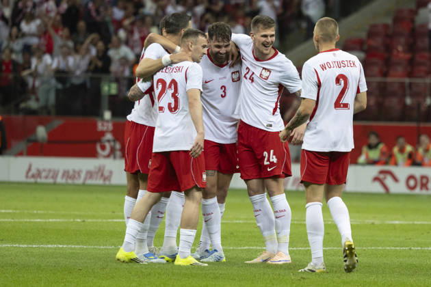 Fußball, Testspiel, Polen - Nigeria #6 Poland - Nigeria 03.06.2026 football, Warsaw, PGE National Stadium, FIFA , friendly international game match Poland - Nigeria ( mecz towarzyski, pilka nozna, Polska - Nigeria ) image shows: goal react Przemyslaw Wisniewski (3) Kacper Kozlowski (23) Karol Czubak (24) Norbert Wojtuszek (2) photo Katarzyna Plewczynska Fotostyk Copyright: xKatarzynaxPlewczynskax 20260603FCTKPKAPL7976