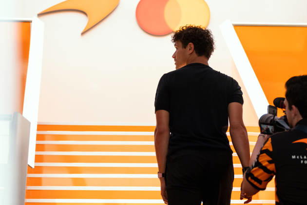 June 4, 2026, Monte Carlo, Monte Carlo, Principality of Monaco: LANDO NORRIS (1, McLaren Mastercard F1 Team, GBR, British F1 Driver, MCL40) during Media Day (Thursday) entering the new McLaren hospitality at the Formula 1 Louis Vuitton Grand Prix de Monaco 2026 in Monte Carlo, Principality of Monaco Monte Carlo Principality of Monaco - ZUMAr193 20260604_zsp_r193_019 Copyright: xSaraxRuffonix