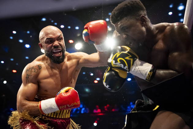 June 5, 2026, Montreal, Pq, CANADA: Albert Ramirez, left, hits Lerrone Richards during their WBA interim light heavyweight World Championship, WM, Weltmeisterschaft fight in Montreal on Thursday, June 4, 2026. Canada News - June 5, 2026 - ZUMAc35_ 20260605_zaf_c35_002 Copyright: xChristopherxKatsarovx