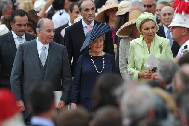 Bernadette Chirac, Wife Of Former French President Jacques Chirac, Dies At 93 Bernadette Chirac, wife of former French President Jacques Chirac, has died at the age of 93. A steadfast supporter throughout her husband’s political career, Bernadette Chodron de Courcel became an influential figure in French public life. She served as a member of the Corrèze General Council and was deeply involved in charitable work. She passed away on Friday at the age of 93. FILE - Prince Karim Aga Khan, Bernadette Chirac and Farah Diba leaving after the religious wedding ceremony of Prince Abert II of Monaco to Charlene Wittstock held in the main courtyard of the Prince s Palace in Monaco on July 2, 2011. The celebrations are attended by a guest list of royal families, global celebrities and heads of states. Photo by ABACAPRESS.COM Monaco Monaco Copyright: xGuibbaud-Nebinger-Orban ABACAx