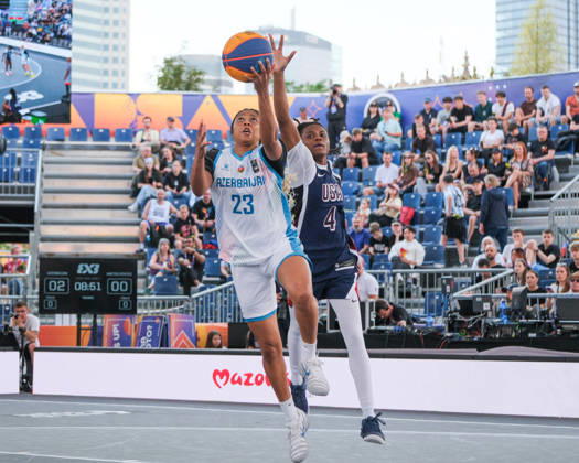 June 7, 2026, Warsaw, Masovian Voivodeship, Poland: USA s MILAYSIA FULWILEY (4) and Azerbaijan s ARICA CARTER (23) in action during a FIBA 3x3 Basketball World Cup women s semi-final game between Azerbaijan and USA in Warsaw, Poland. Warsaw Poland - ZUMAk204 20260607_zip_k204_229 Copyright: xRomanxKozielx