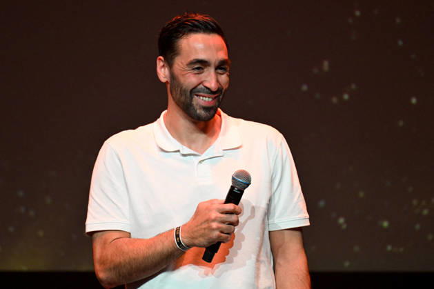 Trophees LNH 2026 - Paris Diego Simonet, Valero Rivera, and Pierre Paturel are seen during the Trophees LNH 2026 ceremony at Theâtre Marigny on the Champs-Élysees in Paris, France on June 9, 2026, organized by the Ligue Nationale de Handball. Photo by Lionel Urman ABACAPRESS.COM Paris France Copyright: xUrmanxLionel ABACAx