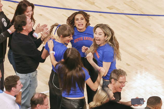NBA, Basketball Herren, USA Finals Game 4 - San Antonio Spurs vs New York Knicks (C-L to C-R) Taylor Swift, Mariska Hargitay, and Este Haim react to the New York Knicks gaining the lead during Game 4 of the NBA Finals, played between the San Antonio Spurs and New York Knicks at Madison Square Garden in New York, New York, USA, 10 June 2026. NEW YORK NEW YORK UNITED STATES  Copyright: xSARAHxYENESELx