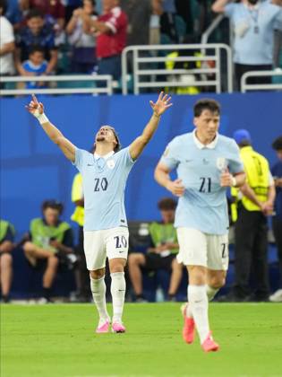 Saudi Arabia v Uruguay - FIFA World Cup, WM, Weltmeisterschaft, Fussball 2026 - Group H FLORIDA, USA - JUNE 15: Maximiliano Araujo of Uruguay celebrates after scoring a goal during the 2026 FIFA World Cup First Stage Group H match between Saudi Arabia and Uruguay at Hard Rock Stadium (Miami Stadium) in Miami Gardens, Florida, United States on June 15, 2026. Evrim Aydin Anadolu Florida United States. Editorial use only. Please get in touch for any other usage.  Copyright: x2026xAnadoluxEvrimxAydinx