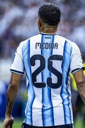 RECORD DATE NOT STATED The match between Argentina and Austria will determine the leader of Group J at Dallas Stadium in the 2026 World Cup. Arlington (TX), 06 22 2026 - sports football world cup Argentina Austria USA Argentine player Facundo Medina in a match between Argentina and Austria, valid for the second round of Group J of the 2026 World Cup, played at Dallas Stadium, in Arlington, Texas, this Monday (22).(Foto: Pedro Paulo Diaz Thenews2 imago images) SPO  Copyright: xPedroxPauloxDiazx