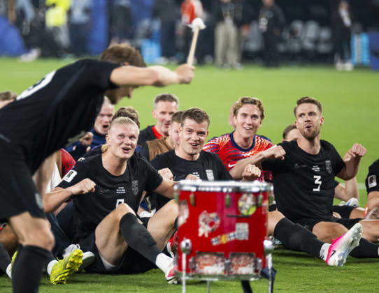 260622 Oscar Bobb, Martin odegaard, Erling Braut Haaland and Alexander Sorloth of Norway celebrate after the FIFA World Cup, WM, Weltmeisterschaft, Fussball 2026 group stage football match between Norway and Senegal on June 22, 2026 in New Jersey. Photo: Jon Olav Nesvold BILDBYRAN COP 217 VG0963 bbeng fotboll football soccer fotball vm fotbolls-vm fotball-vm fotbolls-vm 2026 fifa world cup 2026 new york norge norway senegal jubel Copyright: JONxOLAVxNESVOLD BB260622JE106