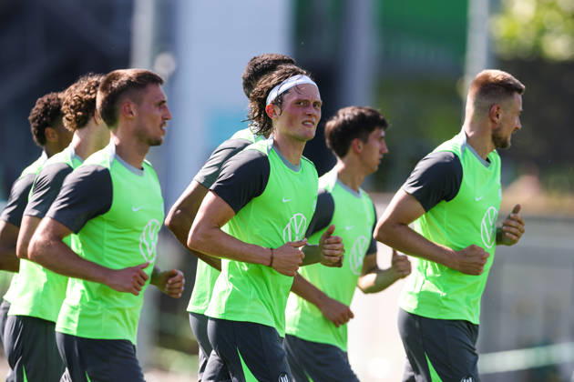 Fabian Reese (VfL Wolfsburg) - 2. Fussball Bundesliga Saison 2026-2027 Trainingsauftakt VfL Wolfsburg am VfL Center in Wolfsburg - Fussball,Deutschland,Mann,Männer,24.06.2026