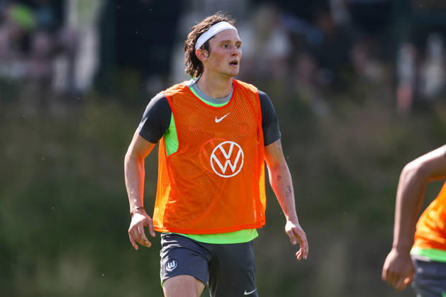 Fabian Reese (VfL Wolfsburg) - 2. Fussball Bundesliga Saison 2026-2027 Trainingsauftakt VfL Wolfsburg am VfL Center in Wolfsburg - Fussball,Deutschland,Mann,Männer,24.06.2026