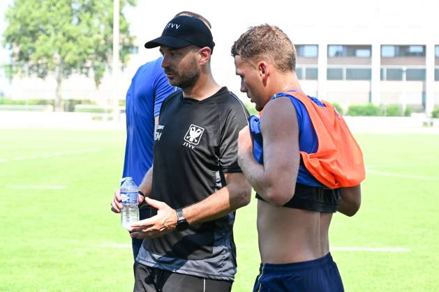 STVV s head coach Frederic De Meyer pictured during a training session of Belgian first division soccer team STVV, on Thursday 25 June 2026 in Sint-Truiden, in preparation of the upcoming 2026-2027 Belgian first division soccer season. JILLxDELSAUX x179221379x