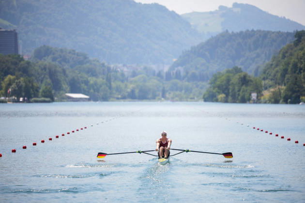 Sport Bilder des Tages RECORD DATE NOT STATED 26th June 2026; Lucerne, Switzerland; World Rowing Cup Day One; Olympic Champion Olie Zeidler from Germany in Mens Single Sculls (M1x) - Heat 1 AnthonyxBenoit