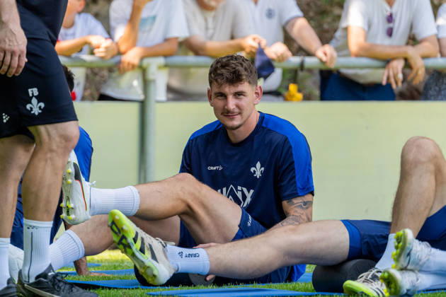 Freisteller, Portrait Matej Maglica (SV Darmstadt 98, 05) macht eine Uebung beim Training, GER, Trainingsauftakt SV Darmstadt 98, Fussball, 2. Bundesliga, Saison 2026 2027, 28.06.2026, DFL REGULATIONS PROHIBIT ANY USE OF PHOTOGRAPHS AS IMAGE SEQUENCES AND OR QUASI-VIDEO, GER, Trainingsauftakt SV Darmstadt 98, Fussball, 2. Bundesliga, Saison 2026 2027, 28.06.2026 Lindenfels-Winterkasten Copyright: xEibner-Pressefoto Jan-NiclasxGrox EP_JGG