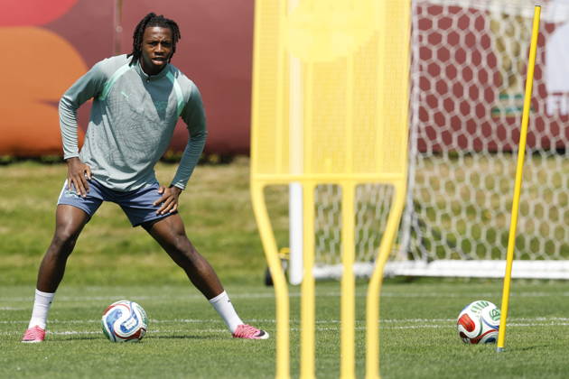 FIFA World Cup, WM, Weltmeisterschaft, Fussball 2026 - Switzerland training session Switzerland s Johan Manzambi attends a training session one day ahead of the FIFA World Cup 2026 Round of 16 match between Switzerland and Colombia, in Vancouver, Canada, Monday, 06 July 2026. VANCOUVER Canada  Copyright: xPETERxKLAUNZERx