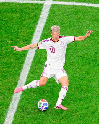 July 6, 2026, Arlington, Texas, USA: Spain forward Dani Olmo (10) in the FIFA World Cup, WM, Weltmeisterschaft, Fussball 2026, round of 16 football match between Spain and Portugal on July 06, 2026. Arlington USA - ZUMAm348 20260706_znp_m348_032 Copyright: xLuisxRevillaxMatax