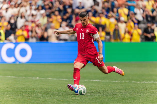 Granit Xhaka of Switzerland scores the penalty kick in penalty shootout during the FIFA World Cup, WM, Weltmeisterschaft, Fussball Round of 16 game between Switzerland and Colombia at BC Place on July 7, 2026 in Vancouver, British Colombia, Canada Copyright: xCurtisxWongx xSPPx Sportspressphoto_SPR187177