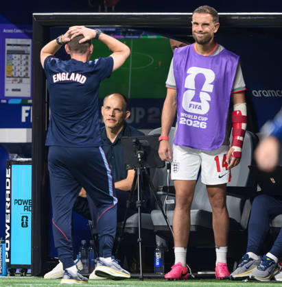 15 July 2026 - England v Argentina - Atlanta Stadium- Semi Final - 2026 World Cup - USA. 15 July 2026 - England v Argentina - Atlanta Stadium- Semi Final - 2026 World Cup - USA. England Manager Thomas Tuchel, Assistant Coach Anthony Barry and Jordan Henderson dejected after defeat to Argentina. Picture : Mark Pain ATLANTA USA  Copyright: xMarkxPainx
