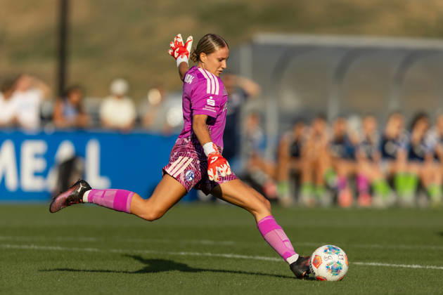 Fußball I Frauen I Testspiel I FC Schalke 04 - Borussia Mönchengladbach I 16.07.2026 Julia Matuszek (1, FC Schalke 04) Gelsenkirchen Am Parkstadion Nordrhein-Westfalen Deutschland Copyright: xLobeca CedricxSiefkerx