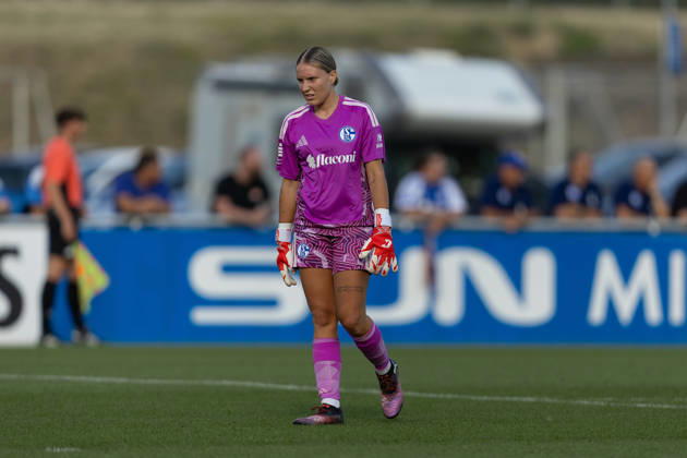 Fußball I Frauen I Testspiel I FC Schalke 04 - Borussia Mönchengladbach I 16.07.2026 Julia Matuszek (1, FC Schalke 04) Gelsenkirchen Am Parkstadion Nordrhein-Westfalen Deutschland Copyright: xLobeca CedricxSiefkerx