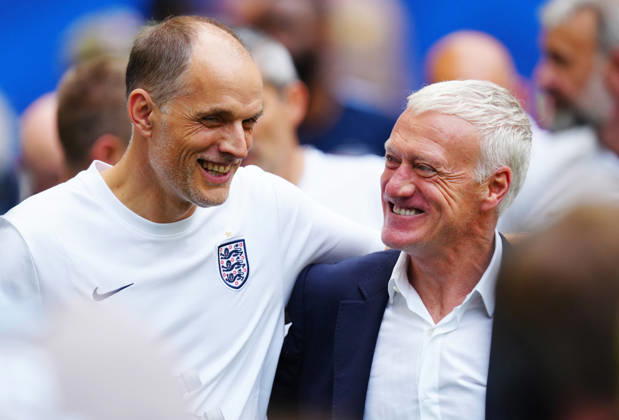 Sport Themen der Woche KW29 Sport Bilder des Tages England manager, Thomas Tuchel and France manager, Didier Deschamps greet each other ahead of kick off France v England, 2026 FIFA World Cup, WM, Weltmeisterschaft, Fussball 3rd Place Final, Football, Miami Stadium, Miami, Florida, USA - 18 Jul 2026Miami Miami Stadium Florida (FL) United States of America Copyright: xJavierxGarcia Shutterstockx 16995468h