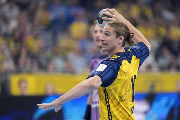 Juri Knorr (Team Johnny, 10), am Ball, Einzelbild, Einzelfoto, Aktion, Action, beim Siebenmeter, 7-Meter, Strafwurf, Spielszene, 19.07.2026, Mannheim (Deutschland), Handball, The Final Roar, Team Johnny - Team Apfel