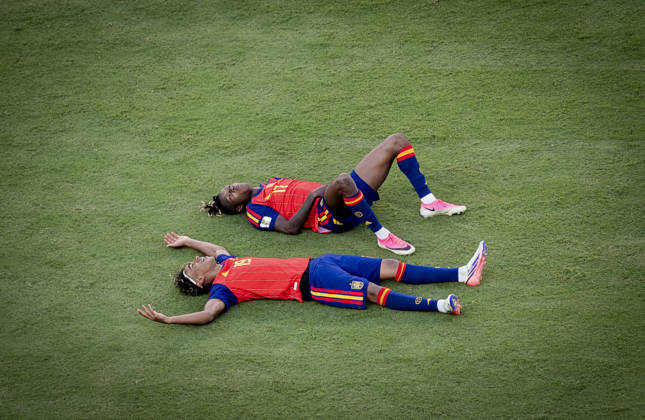 Sport Bilder des Tages #2 New York, USA 19th Jul 2026. Final jubilation Lamine Yamal (ESP) Nico Williams (ESP) Spain - Argentina World Cup Final Spanien - Argentinien 19.07.2026