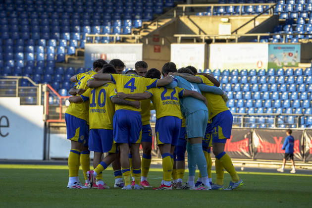 Deutschland: Fussball Testspiel Vereine 2026 2027, Freundschaftsspiel Eintracht Braunschweig vs Southampton FC Eintracht-Stadion (Braunschweig): Eintracht Braunschweig Mannschaftsfoto, Totale Braunschweig Copyright: xAymanxAlahmedx