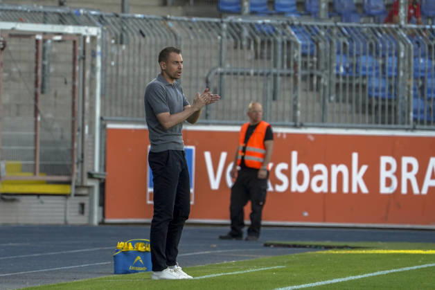 Deutschland: Fussball Testspiel Vereine 2026 2027, Freundschaftsspiel Eintracht Braunschweig vs Southampton FC Eintracht-Stadion (Braunschweig): Tonda Eckert (Trainer Southampton FC) Braunschweig Copyright: xAymanxAlahmedx