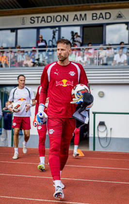 Leipzigs Torwart Torhueter Peter Gulacsi. Testspiel RB Leipzig - VSG Altglienicke. 18. Juli 2026: Markranstaedt, Stadion am Bad. Testspiel RB Leipzig - VSG Altglienicke