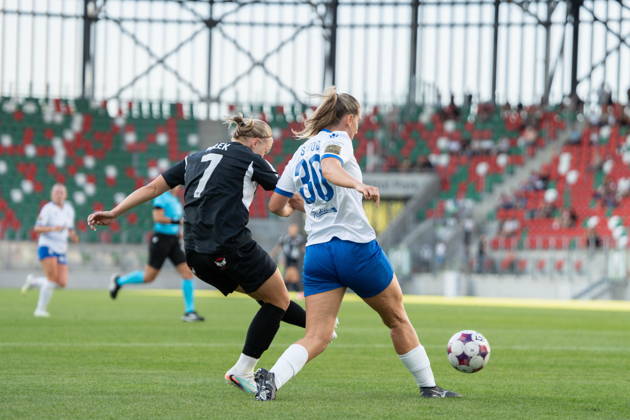 SOSNOWIEC 25.07.2026 MECZ I RUNDA KWALIFIKACJI LIGA MISTRZOW SEZON 2026 27 CZARNI SOSNOWIEC - ATHLONE TOWN -- UEFA WOMEN S CHAMPIONS LEAGUE QUALIFYING FIRST ROUND MATCH CZARNI SOSNOWIEC - ATHLONE TOWN KLAUDIA MILEK SOFIA STOVOLD FOT. MATEUSZ WIEWIORKA 400mm.pl NEWSPIX.PL --- newspix.pl