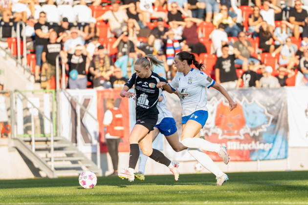 SOSNOWIEC 25.07.2026 MECZ I RUNDA KWALIFIKACJI LIGA MISTRZOW SEZON 2026 27 CZARNI SOSNOWIEC - ATHLONE TOWN -- UEFA WOMEN S CHAMPIONS LEAGUE QUALIFYING FIRST ROUND MATCH CZARNI SOSNOWIEC - ATHLONE TOWN KAYLEIGH SHINE ZOFIA BUSZEWSKA FOT. MATEUSZ WIEWIORKA 400mm.pl NEWSPIX.PL --- newspix.pl