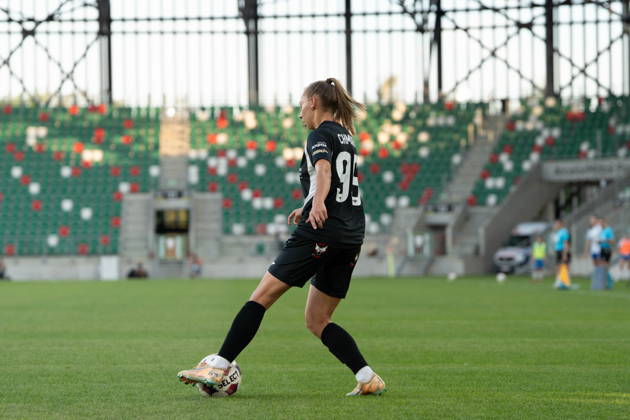 SOSNOWIEC 25.07.2026 MECZ I RUNDA KWALIFIKACJI LIGA MISTRZOW SEZON 2026 27 CZARNI SOSNOWIEC - ATHLONE TOWN -- UEFA WOMEN S CHAMPIONS LEAGUE QUALIFYING FIRST ROUND MATCH CZARNI SOSNOWIEC - ATHLONE TOWN AMELIA CHMURA FOT. MATEUSZ WIEWIORKA 400mm.pl NEWSPIX.PL --- newspix.pl