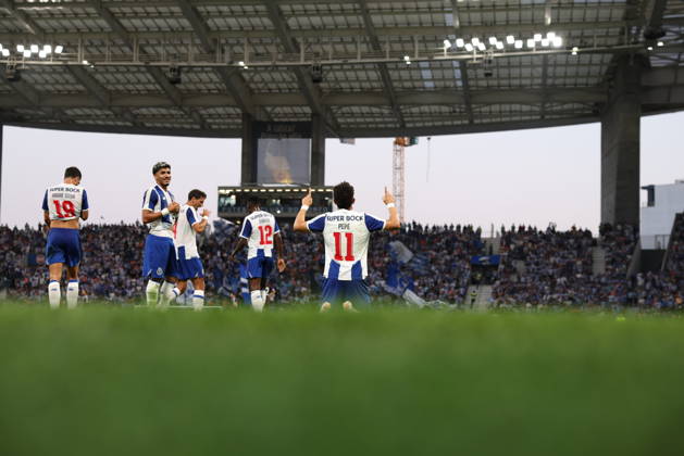 July 25, 2026, Porto, Porto, Portugal: Porto, PORTUGAL - May 16: Pepe of FC Porto celebrates during the match during to the Primeira Liga match between FC Porto and CD Santa Clara at Estadio do Dragao on May 16, 2026 in Porto, Portugal Porto Portugal - ZUMAe141 20260725_zsp_e141_114 Copyright: xLuisxEirasx