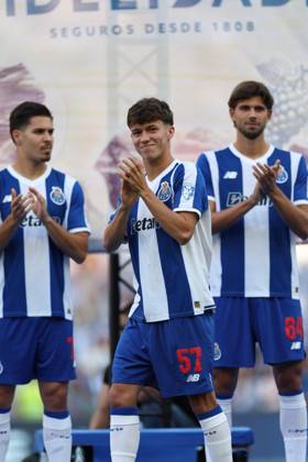 July 25, 2026, Porto, Porto, Portugal: Porto, PORTUGAL - May 16: Duarte Cunha of FC Porto in action during to the Primeira Liga match between FC Porto and CD Santa Clara at Estadio do Dragao on May 16, 2026 in Porto, Portugal Porto Portugal - ZUMAh Fc 20260725_zsp_e141_041 Copyright: xLuisxEirasx