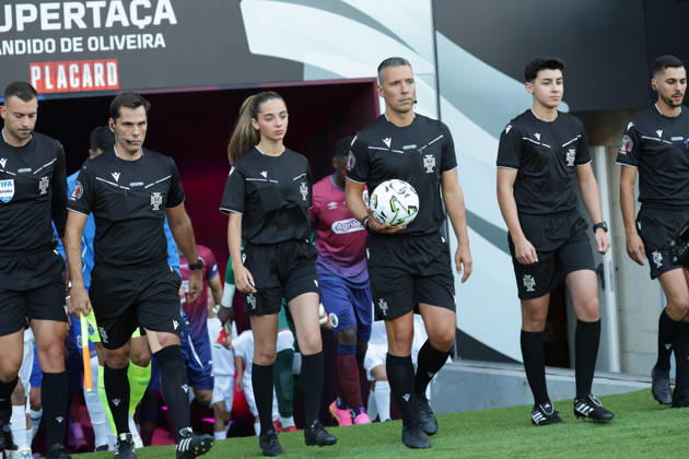 Supertaça Portugal Estadio Cidade de Coimbra, August 01, 2026, Coimbra v.l. Arbitos da Supertaca 2026 Coimbra Estádio Cidade de Coimbra Coimbra Portugal Copyright: xFernandoxSoaresx