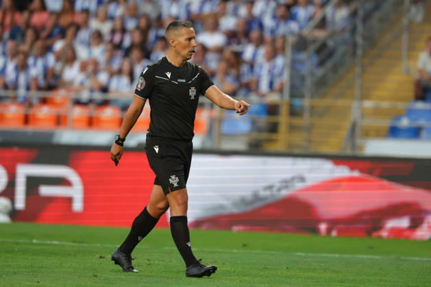 Supertaça Portugal Estadio Cidade de Coimbra, August 01, 2026, Coimbra v.l. Schiedsrichter Andre Narciso Coimbra Estádio Cidade de Coimbra Coimbra Portugal Copyright: xFernandoxSoaresx