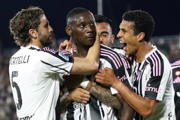 Juventus celebration , Juventus Randal Kolo Muani ™s celebration In action during the Serie A enilive soccer match between Venezia and Juventus at the Pier Luigi Penzo Stadium, north Est Italy - Sunday , May 25, 2025. - Soccer  Copyright: xPaolaxGarbuio LaPressex