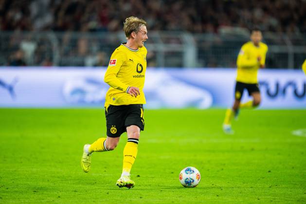 08.05.2026 - Fußball, 2025 2026, 1. Bundesliga, 33. Spieltag, Borussia Dortmund - SG Eintracht Frankfurt: Julian Brandt (Dortmund) mit Ball DFL REGULATIONS PROHIBIT ANY USE OF PHOTOGRAPHS AS IMAGE SEQUENCES AND OR QUASI-VIDEO. Dortmund Nordrhein-Westfalen Deutschland Signal Iduna Park