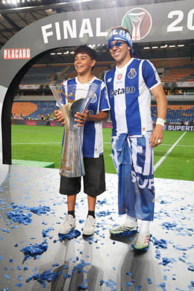 Supertaça Portugal Estadio Cidade de Coimbra, August 01, 2026, Coimbra v.l. The FC Porto team celebrates the 2026 Portuguese Super Cup, Pepe (FC Porto), William Gomes (FC Porto) Coimbra Estádio Cidade de Coimbra Coimbra Portugal Copyright: xFernandoxSoaresx