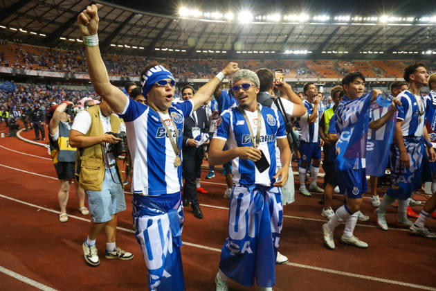 Supertaça Portugal Estadio Cidade de Coimbra, August 01, 2026, Coimbra v.l. The FC Porto team celebrates the 2026 Portuguese Super Cup, Pepe (FC Porto), William Gomes (FC Porto) Coimbra Estádio Cidade de Coimbra Coimbra Portugal Copyright: xFernandoxSoaresx