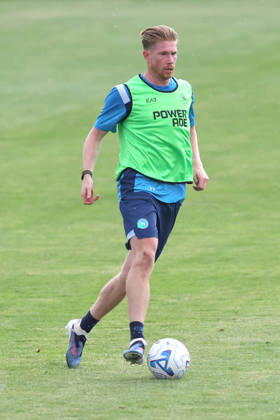 SSC Napoli Training Session Kevin De Bruyne of Napoli during a training session on Day of the preseason camp of SSC Napoli at stadio Patini in Castel di Sangro, Italy, on August 7, 2025. Castel di Sangro Abruzzo Italy Copyright: xCiroxDexLucax originalFilename:deluca-sscnapol260807_npBiT