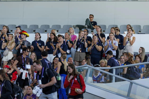 AACHEN - FEI World Championships 2026, AACHEN - FEI World Championships 2026 Team Germany, Fans, Jubel FEI Vaulting World Championship, WM, Weltmeisterschaft Individual Female Aachen, Reitstadion Soers 13. August 2026 -