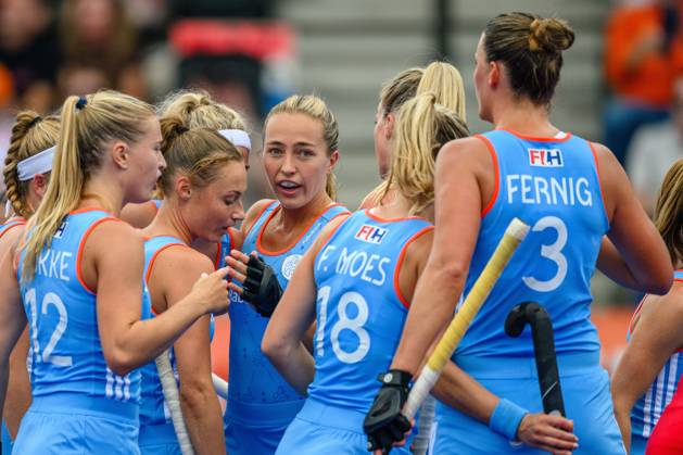AMSTELVEEN, 15-08-2026, Wagener Stadion, FIH Hockey World Cup 2026 Women, 2026. Marijn Veen and Renee van Laarhoven celebrating the goal scored during the game Netherlands - Chile (women). Netherlands - Chile (women)  x205735265x Copyright: