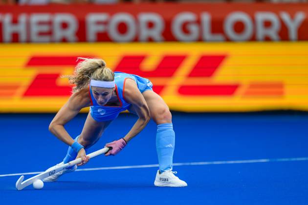 AMSTELVEEN, 15-08-2026, Wagener Stadion, FIH Hockey World Cup 2026 Women, 2026. Yibbi Jansen taking a penalty corner during the game Netherlands - Chile (women). Netherlands - Chile (women) x205738121x Copyright: