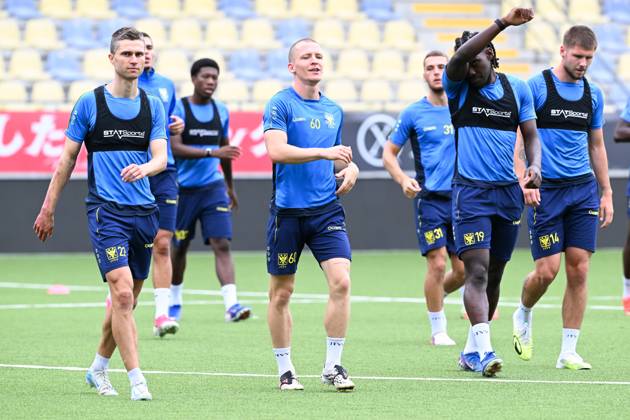 STVV s players pictured in action during a training session of Belgian soccer team Sint-Truidense V.V., Wednesday 19 August 2026 in Sint-Truiden, in preparations of the first leg of the play-off round for the UEFA Europa League league phase, against Cypriot team AC Omonoia Nicosia. JILLxDELSAUX x183761777x