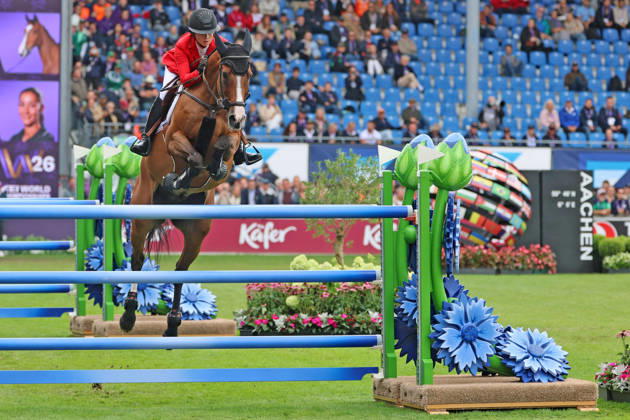 Sophie Hinners (GER, Deutschland) mit Pferd Iron Dames Singclair mit perfekten Ritt, 0 Fehler und zwischenzeitige Führung im 1 Springen der WM, Springen, FEI Jumping World Championship, WM, Weltmeisterschaft , Turkish Airlines-Prize, Einzel und Teamwertung, Jumping , AACHEN - FEI World Championships 2026, Weltfest des Pferdesports, Reitsport Weltmeisterschaft 2026, Aachen 2026, Welcome Home 2026, Aachener Soers, 11. bis 23. August 2026, Reitsport, 19.08.2026, Aachen Aachener Soers Deutschland