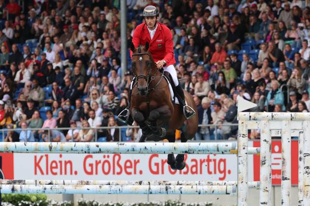 Richard Vogel (GER, Deutschland) mit Pferd United Touch S, aktueller Europameister und Sieger des Rolex Grand Prix von Aachen 2026 (CHIO Aachen) mit 1 Fehler im Zeitspringen , Springen, FEI Jumping World Championship, WM, Weltmeisterschaft , Turkish Airlines-Prize, Einzel und Teamwertung, Jumping , AACHEN - FEI World Championships 2026, Weltfest des Pferdesports, Reitsport Weltmeisterschaft 2026, Aachen 2026, Welcome Home 2026, Aachener Soers, 11. bis 23. August 2026, Reitsport, 19.08.2026, Aachen Aachener Soers Deutschland
